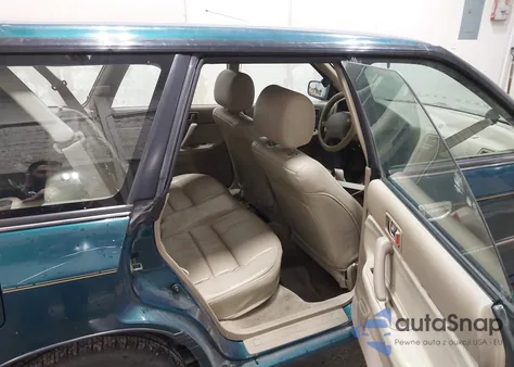 1994 Subaru Legacy L/L Alpine z USA, uszkodzony, nr VIN 4S3BJ6339R7947346